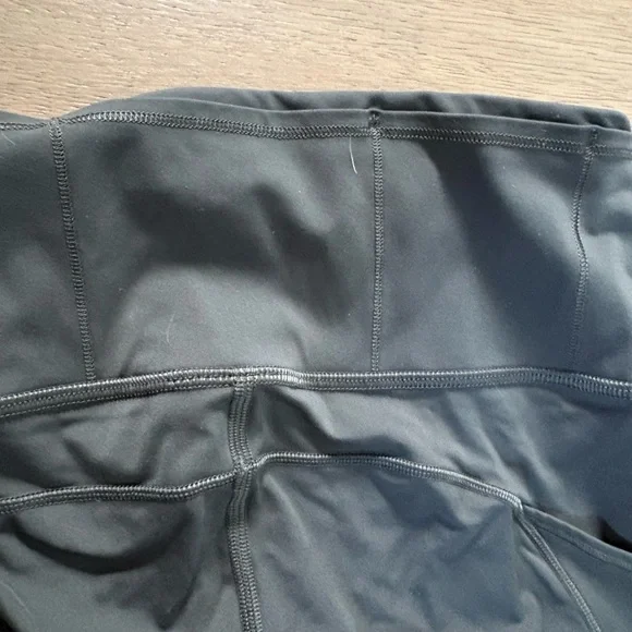 Lululemon Fast & Free Leggings - Picture 9 of 12